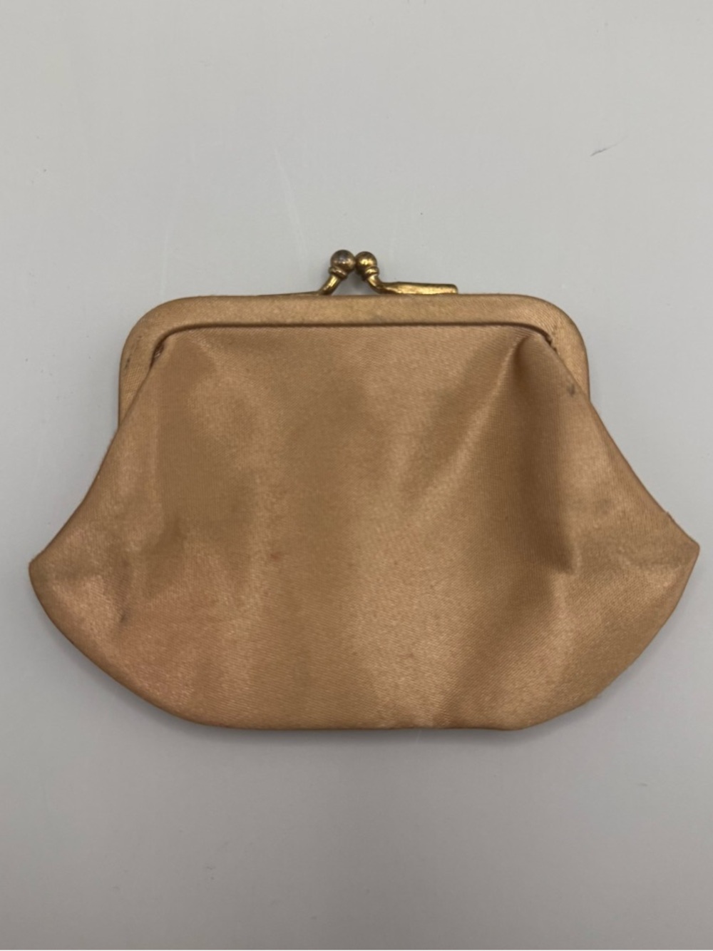 Vintage Satin Golden Kiss Lock Coin Change Purse/Pouch  Women’s 3x4”